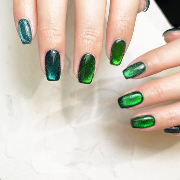 nail gel /cat eye gel / nail polish - Picture 4 of 5